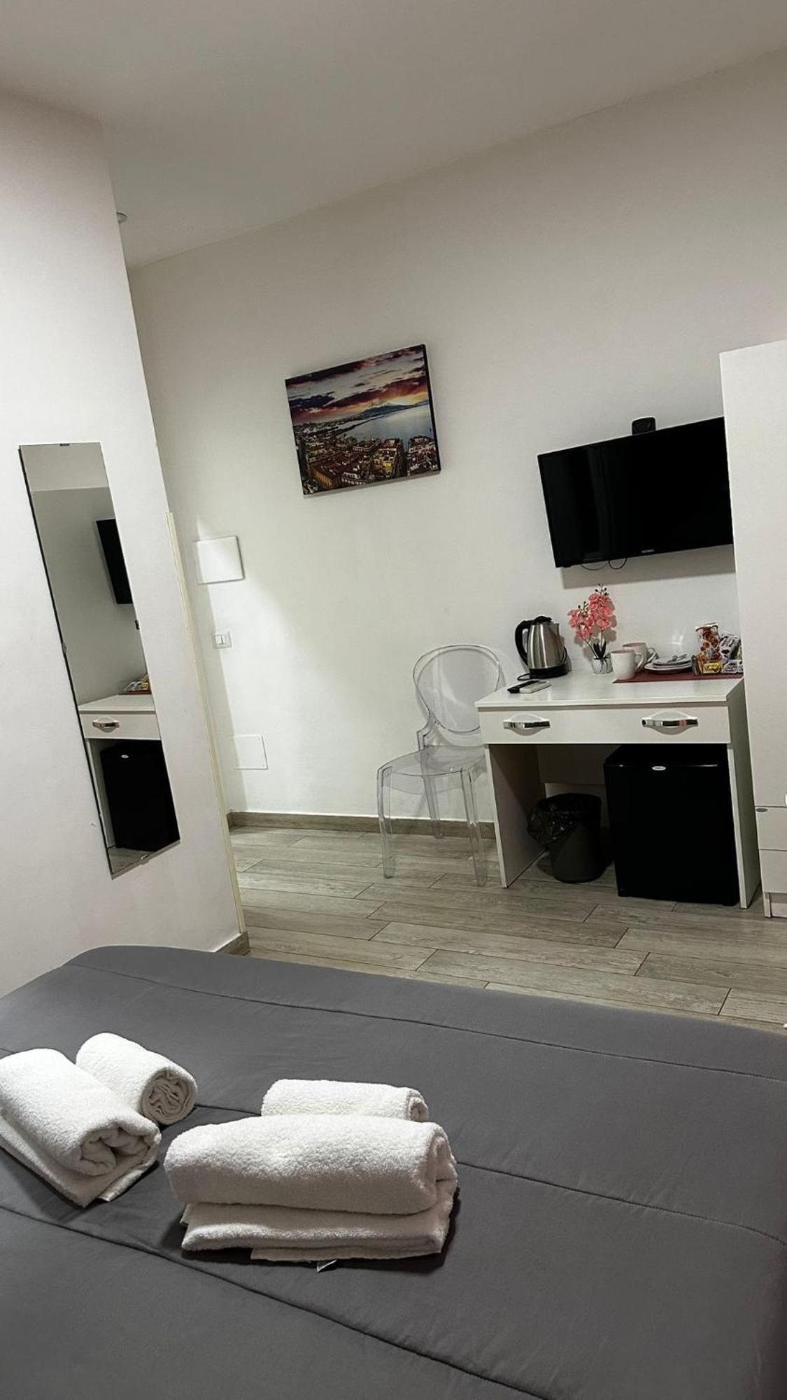 مبيت وإفطار Napoli Relais المظهر الخارجي الصورة